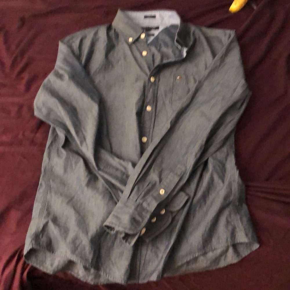 Tommy hilfiger button up shirt